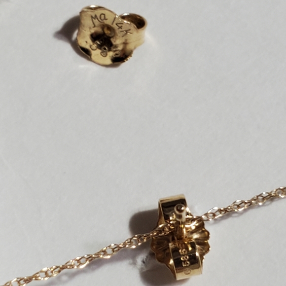 Gold Earrings and Necklace Set - Picture 11 of 17